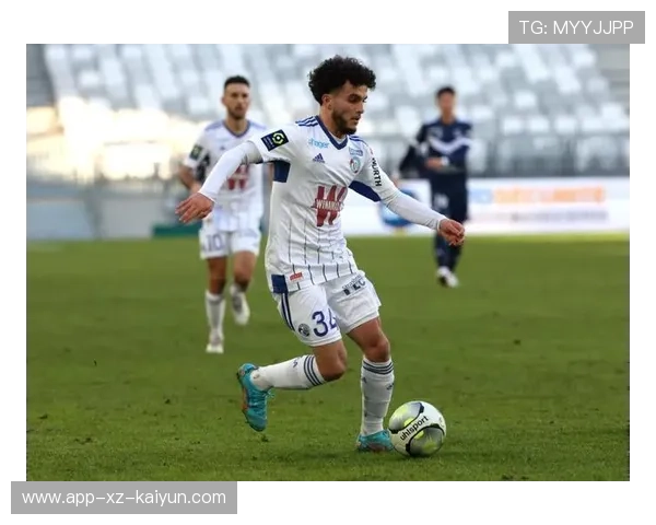 亚眠客场失利后调整，期待下一轮比赛，亚眠属于哪个国家